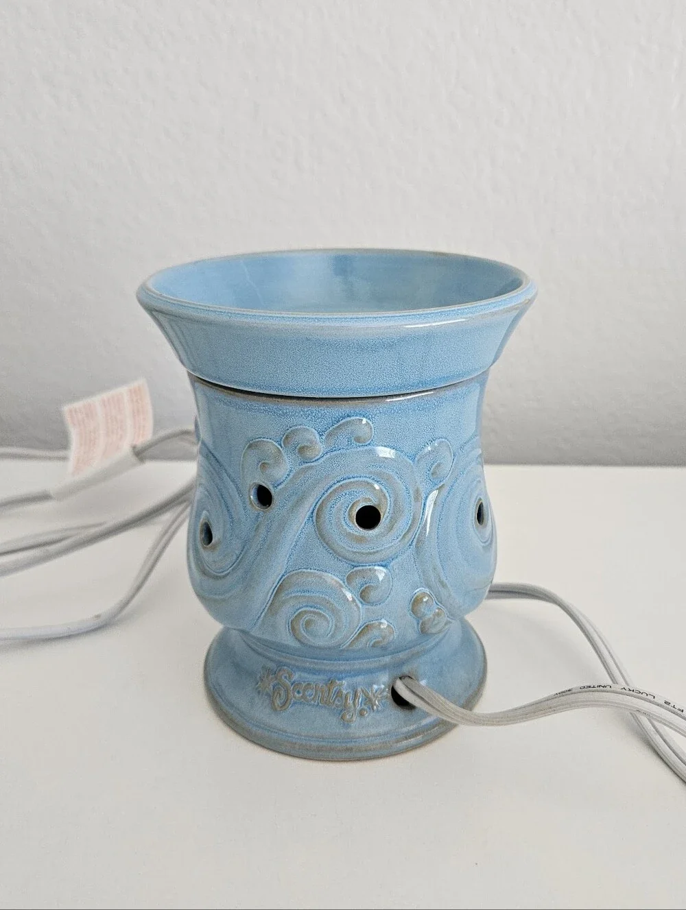 Scentsy Ohana Beach Flip Flop Sandals Wax Warmer Full Size Blue Surf Vacation